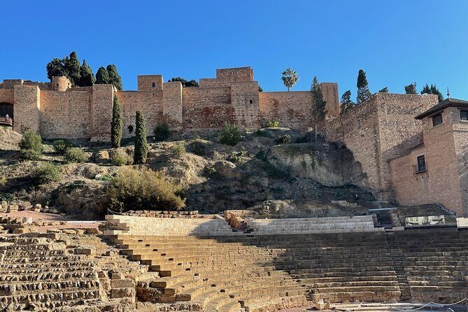 A Self-Guided Tour of Ancient Malaga’s History - Tapas history without forcing a sit-down: El Pimpi and Plaza de Uncibay