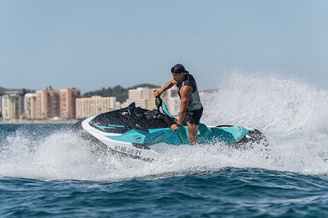 Best jet ski rental without a license in Fuengirola - Key highlights at a glance