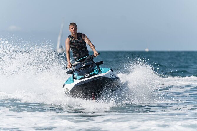 Best jet ski rental without a license in Fuengirola - The ride: monitor-led cruising along the Costa del Sol