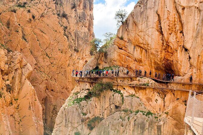 Caminito del Rey with Pickup from Nerja, Torrox and Torre del Mar - Should You Book This Caminito del Rey Tour?