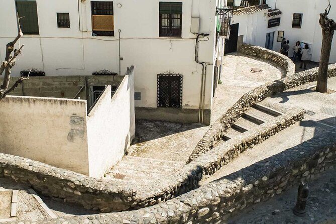 Excursion to Granada from Malaga - What You Really Get for About $40.52: Value Check, Not Just Price