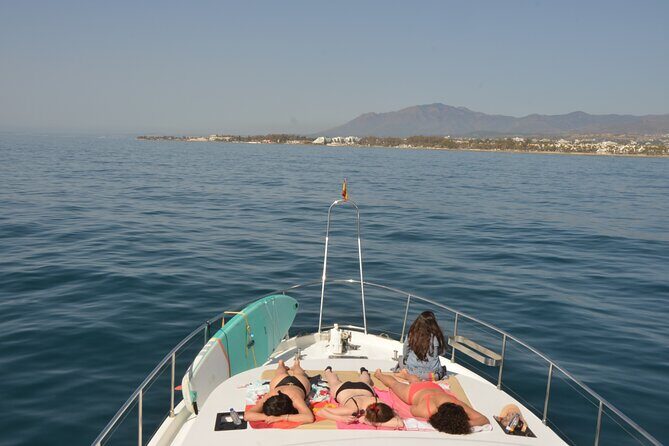 Express Transfer Marbella - Puerto Banus - Motion-sickness tip: a small step that can save the ride