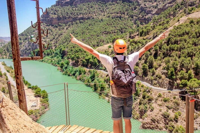 From Málaga: Caminito del Rey Day Trip & Guided Tour - Ardales stop: the short break that actually adds value