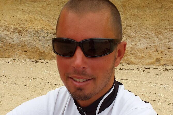 Guided Mountain Bike Adventure - The Guide Factor: Why Bjorn’s Local Stories Matter on a Bike