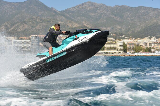 JET SKI TOUR Experience 1 Hour. - The Monitor and the No-License Setup