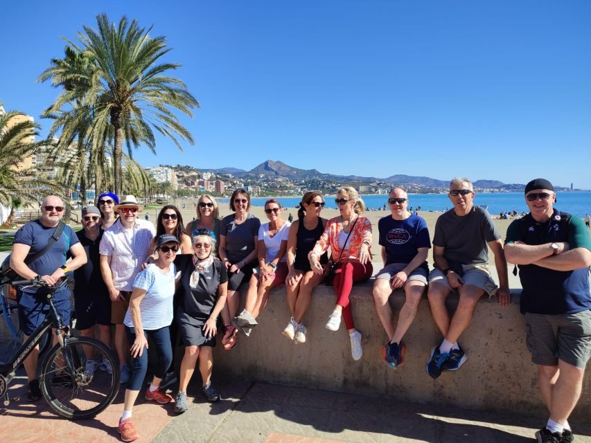 Malaga: Guided Bike Tour - Meeting at P.º Reding 11: Get your helmet and roll