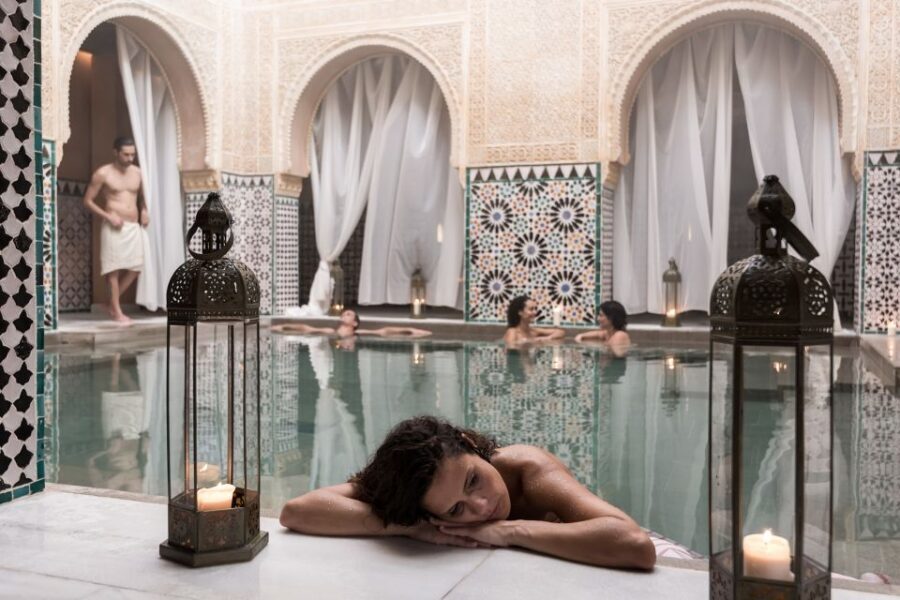 Malaga: Hammam Al Ándalus Entry Ticket with Massage - What’s Included (and What to Bring): Towels, Toiletries, and ID