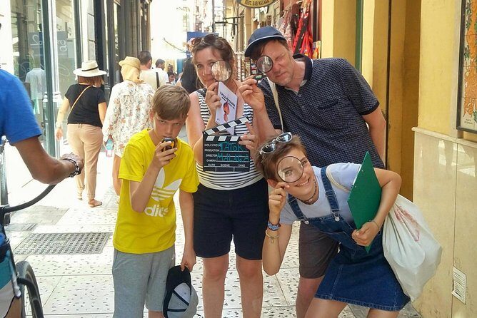 Málaga: Private Sightseeing Treasure Hunt - Picasso stops that don’t feel like a museum checklist