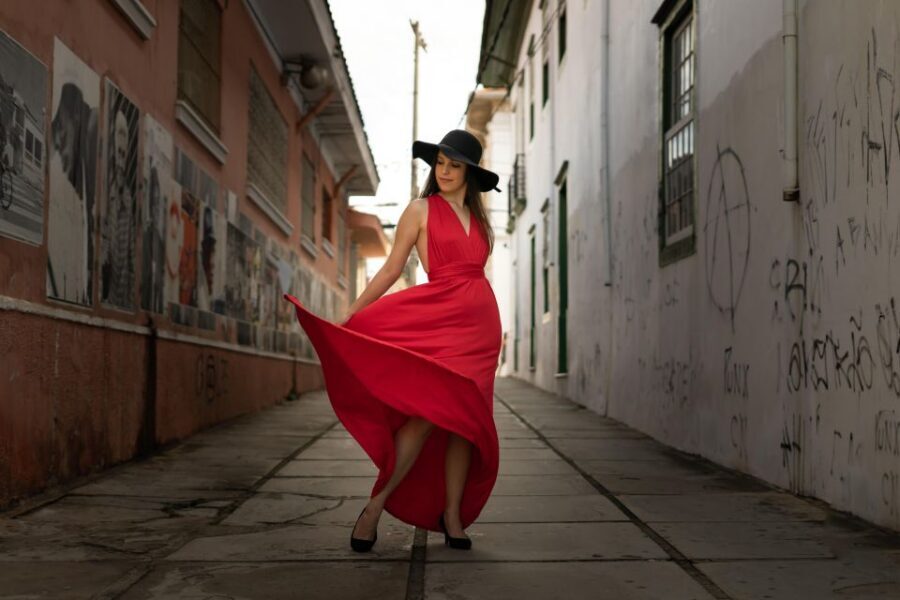 Málaga: Professional Photoshoot and City Tour - What you get back: all digital photos plus up to 50 HD edits