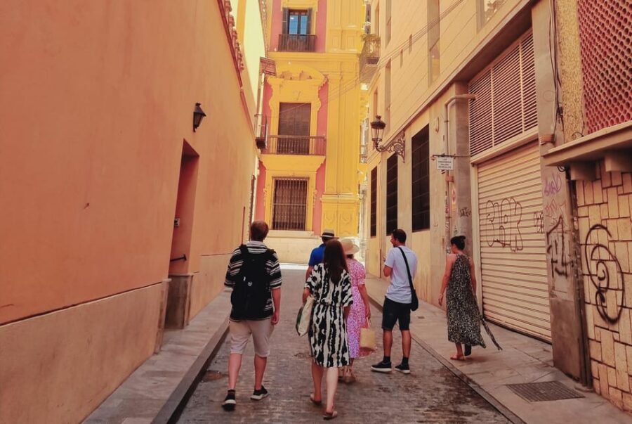 Málaga: Wine & Tapas Tour - Stop 3: Sausage, cheese, and vermouth in a cozy bar