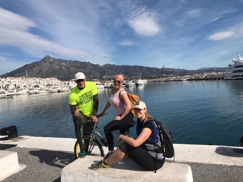 Marbella: 3-Hour Guided Bicycle Tour - Start point on the map: Urb. Marbellamar meeting shop and the return to Av. Bulevar