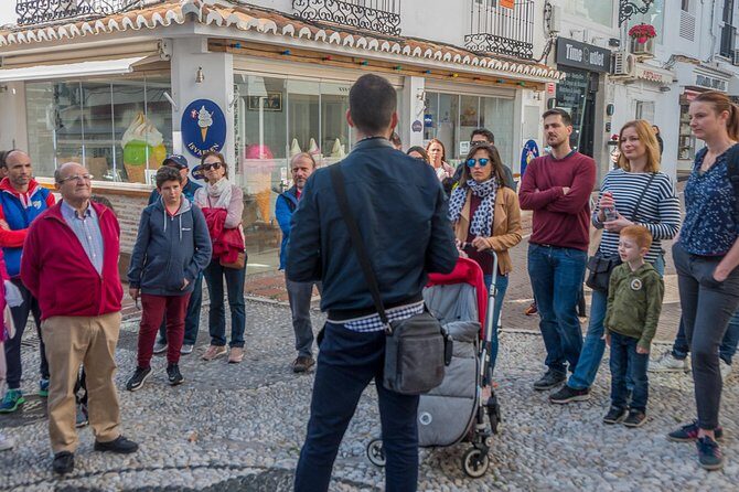 Marbella Old Town: Group Tour with a True Local - Group tour logistics that affect your comfort (and your photos)