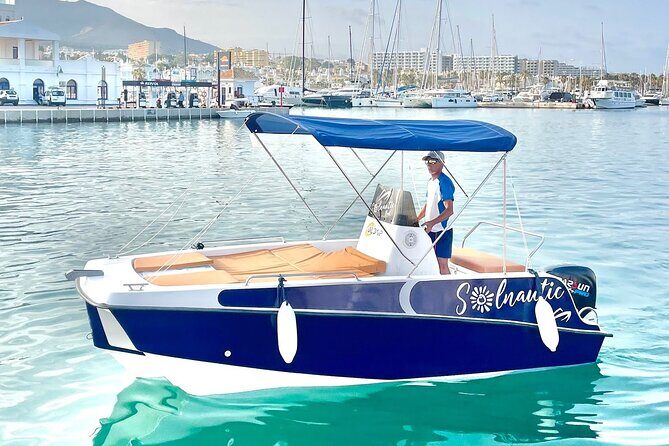 New 2025!! Unlicensed boat for dolphin watching - Swim Time, Sun Time, and Why the Boat Comfort Matters