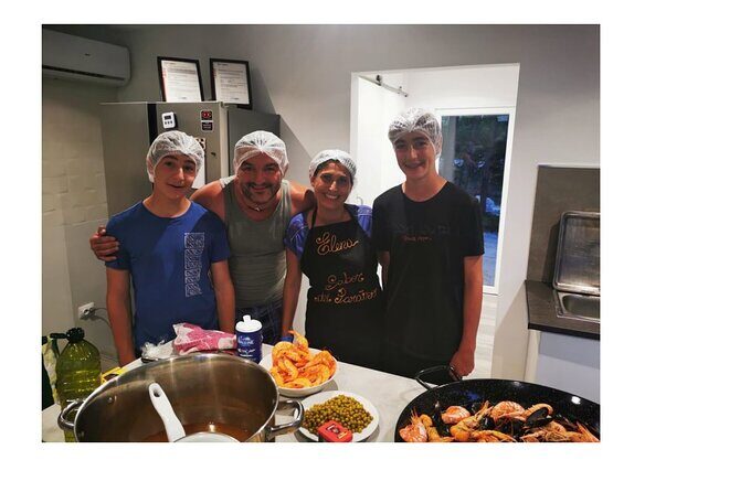 Paella class - Getting to C. Antonio Vega González, 51 without losing time
