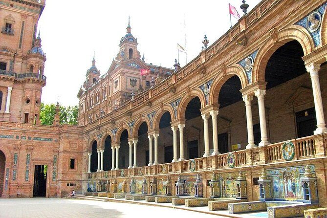 Private 12-Hour Tour to Sevilla from Malaga with Hotel pick up - Royal Alcázar: Architecture With a Story You Can Follow