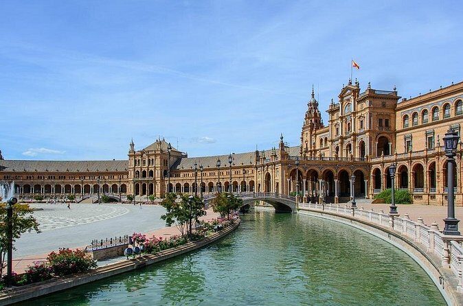 Private 12-Hour Tour to Sevilla from Malaga with Hotel pick up - The Rest of the Day in Seville (and What to Expect)