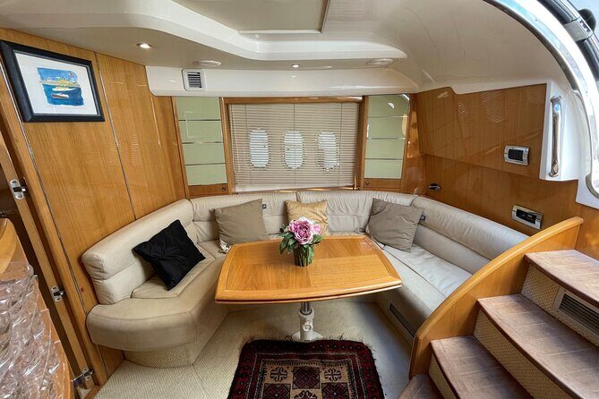 Private 4h Half-Day Luxury Boat Trip from Puerto Banus, Marbella - Small things to bring and practical tips