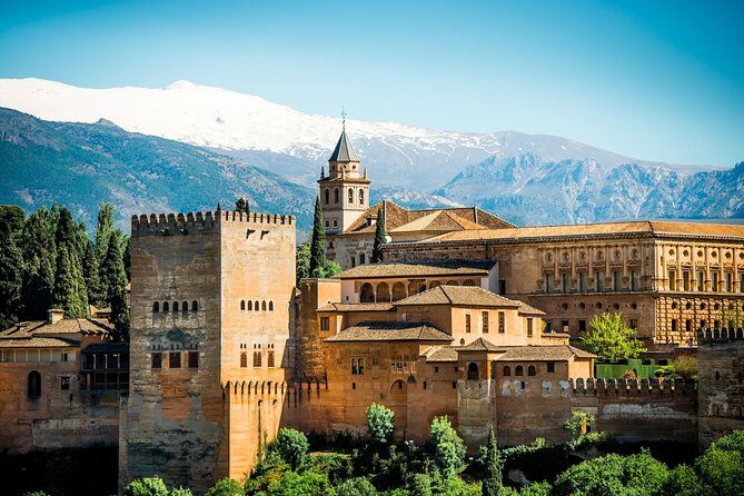 Private Multiday: Cordoba,Granada, Alhambra & Seville from Malaga - Day 1 in Cordoba: La Juderia, the Mezquita-Cathedral, and the patios