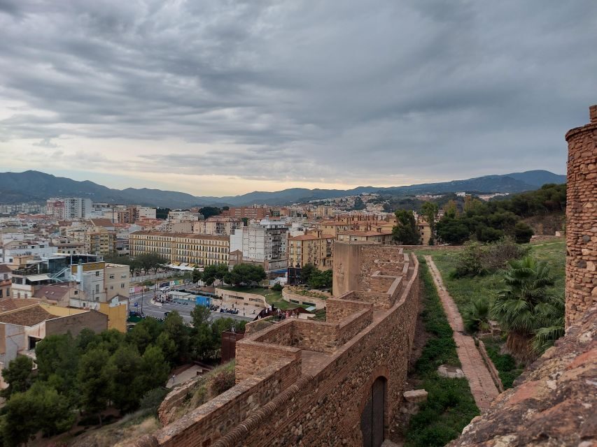 Private walking tour: Cathedral, Alcazaba and Roman Theatre - Who should book this private walking tour