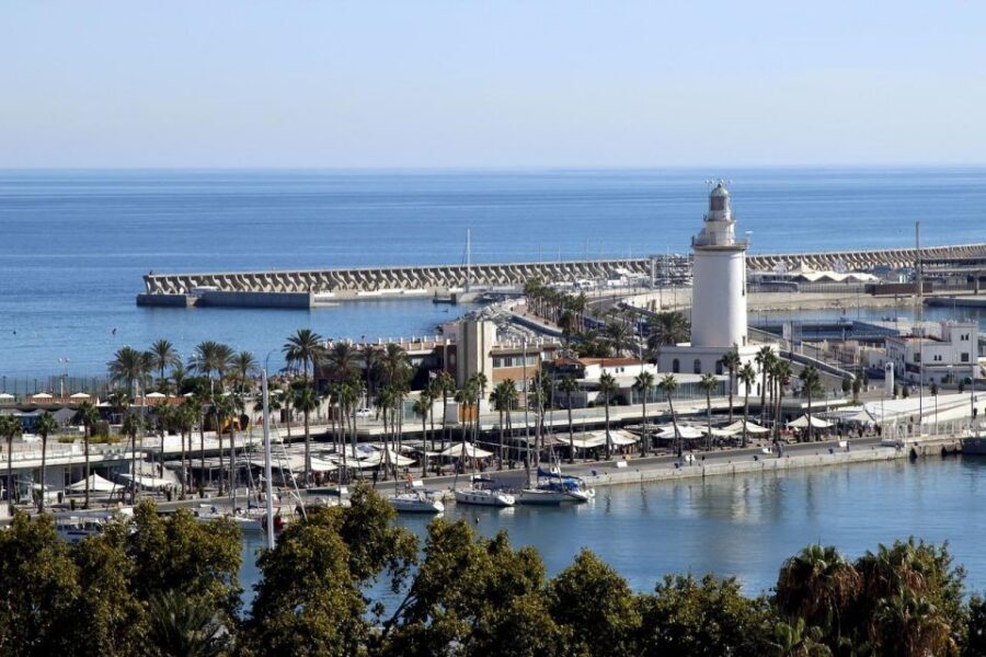 Private walking tour: Cathedral, Alcazaba and Roman Theatre - A focused 3-hour route through Malaga’s Roman, Muslim, and Christian “eras”