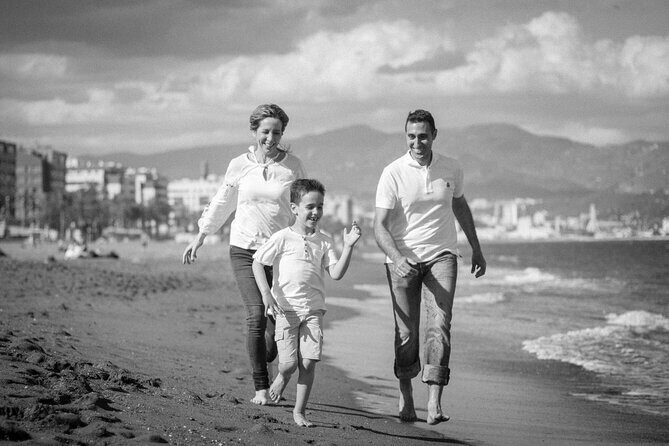 Professional Photo Session in Malaga - A one-hour photo walk that doesn’t feel like a photo shoot