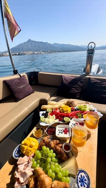 Puerto Banus: Boat Charter Moonday Yacht - Who this yacht charter suits best