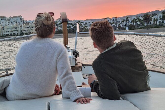 Romatic sea experience (Sunset + overnight + Breakfast) - Sleeping on the boat: overnight at sea, not a hotel reset