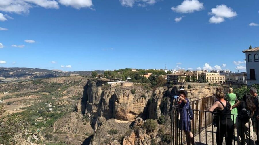 Ronda and Setenil from la Costa del Sol - From the Costa del Sol to Setenil: why this start matters